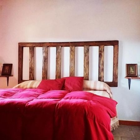 Hostal La Vecchia Fornace Cortona Exterior foto