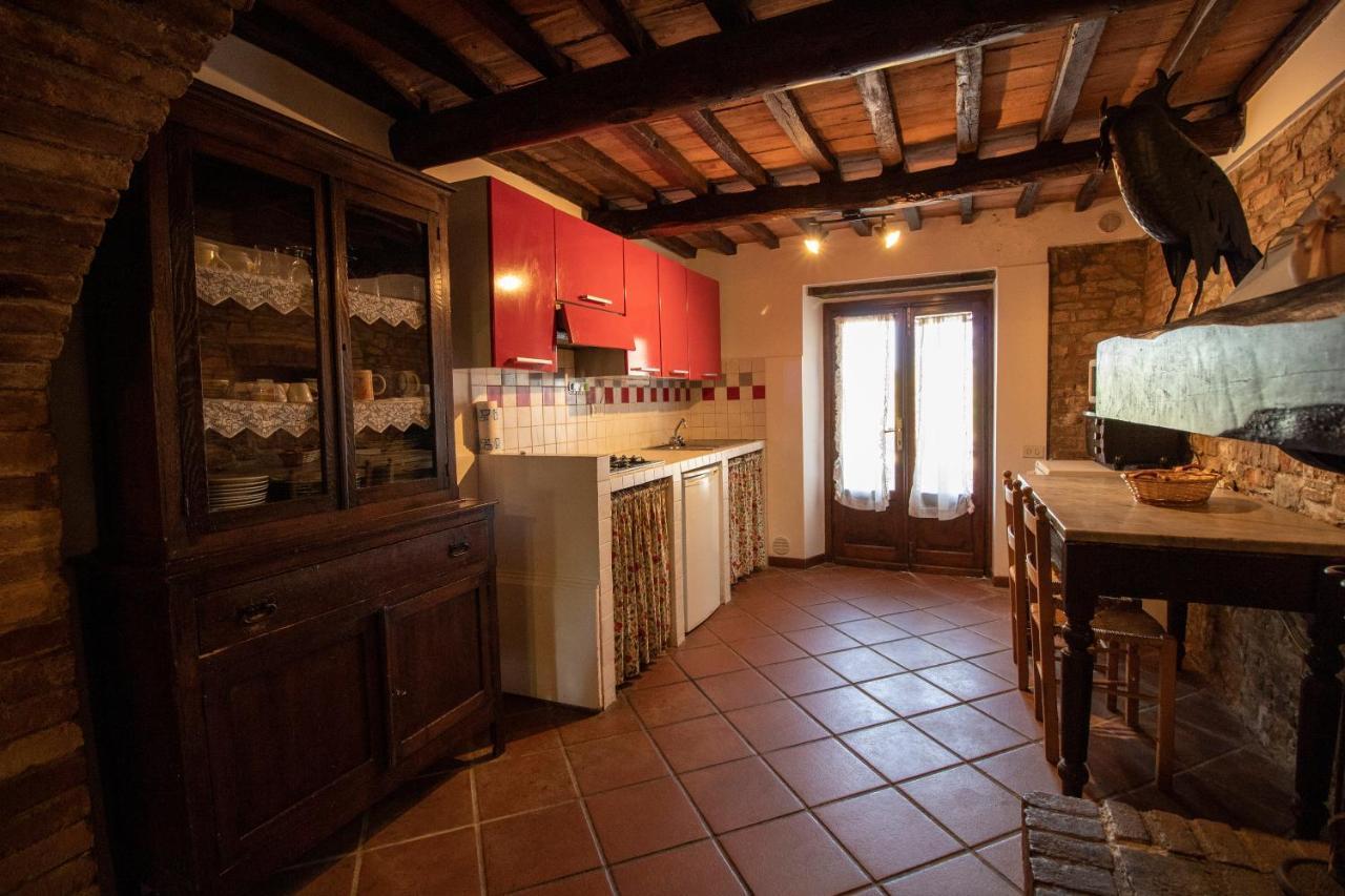 Hostal La Vecchia Fornace Cortona Exterior foto