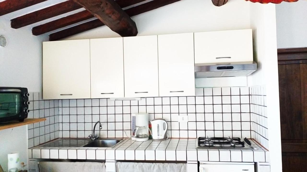 Hostal La Vecchia Fornace Cortona Exterior foto