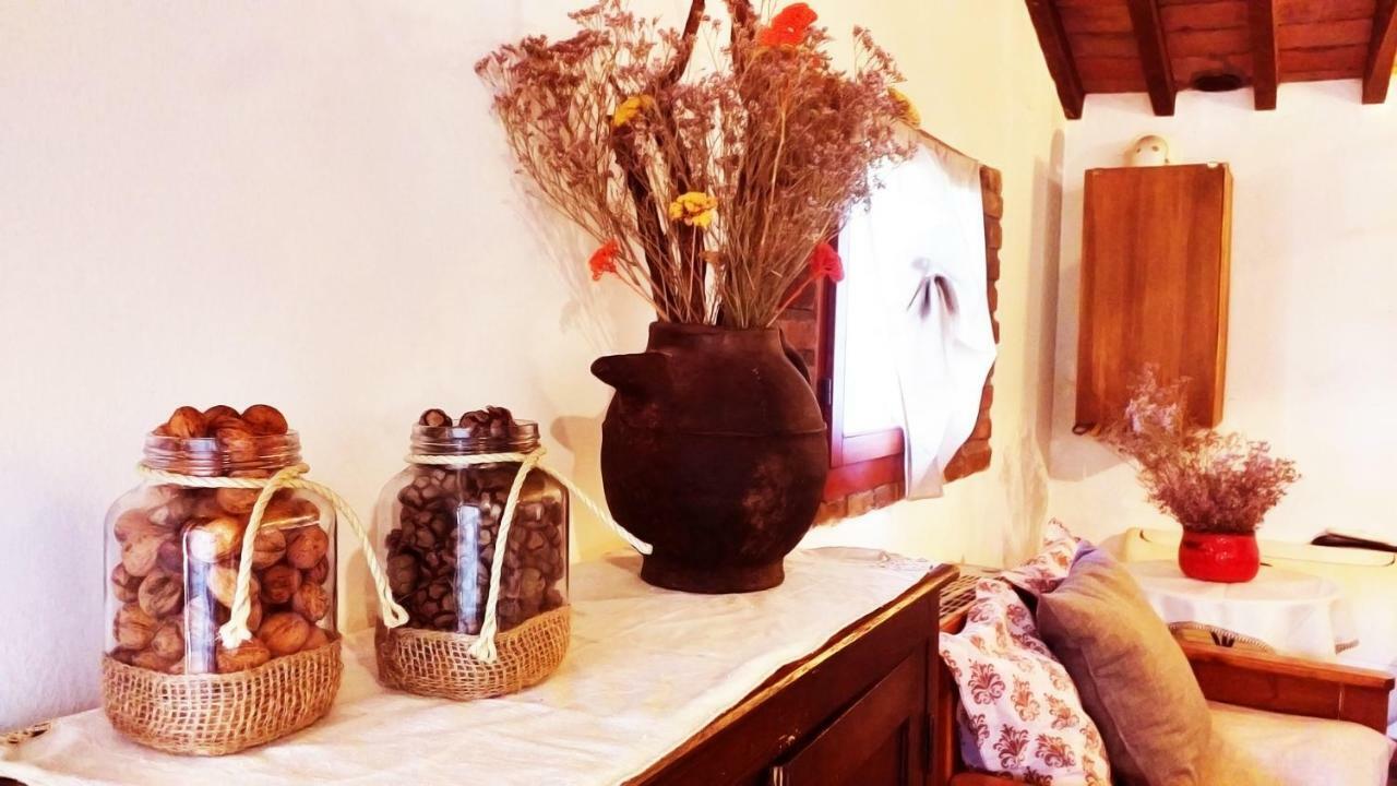 Hostal La Vecchia Fornace Cortona Exterior foto