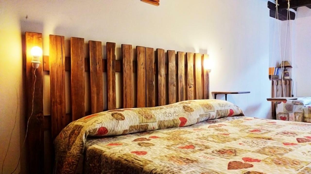 Hostal La Vecchia Fornace Cortona Exterior foto